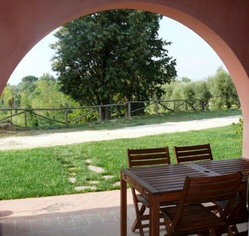 Agriturismo Podere La Casa Палая Экстерьер фото